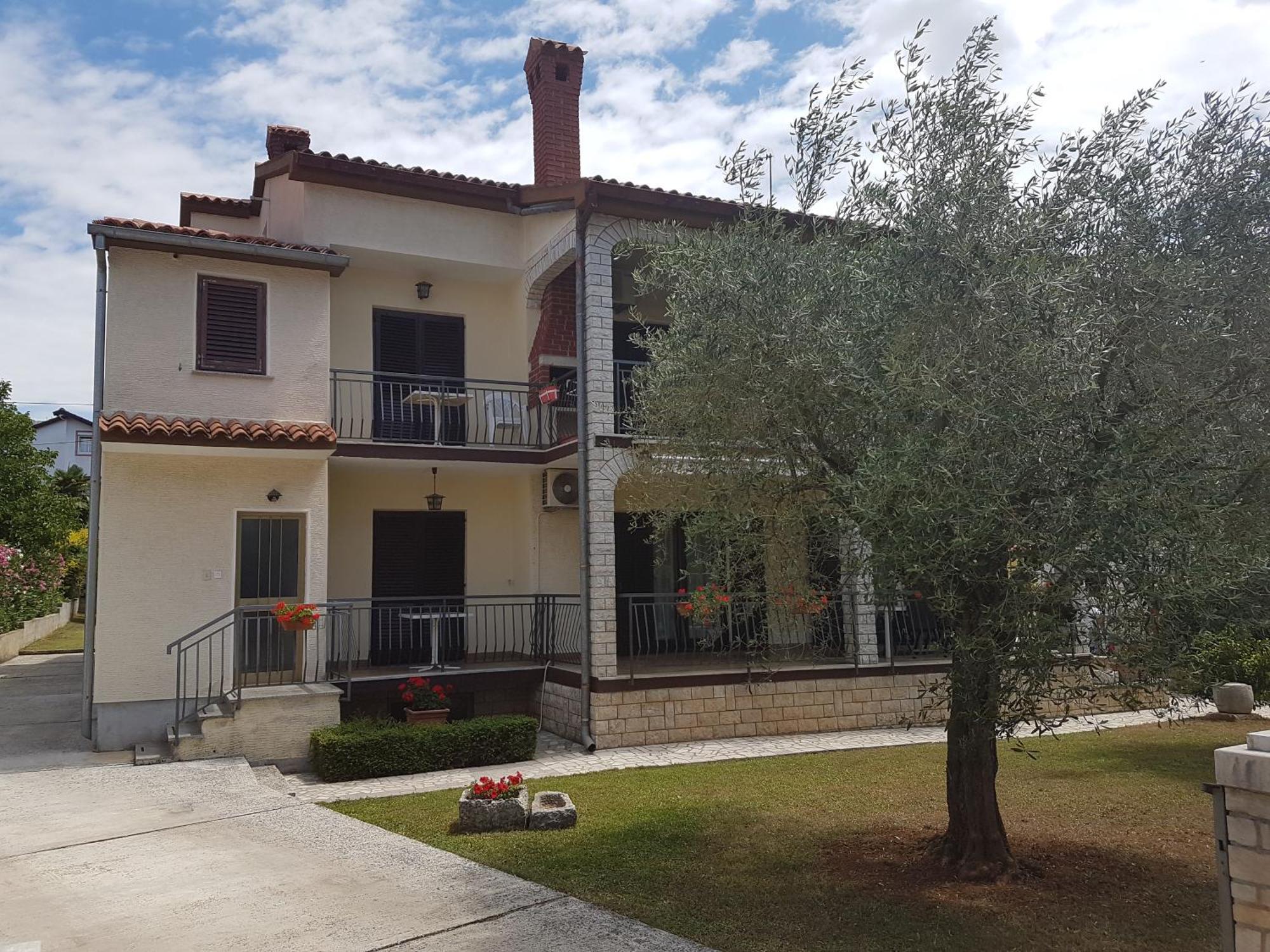 Maki & Suzi Hotel Porec Exterior photo